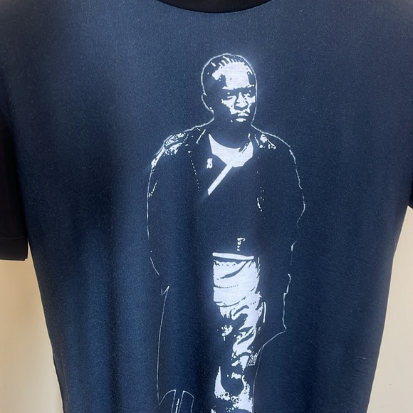 Omar from The Wire Graphic Tee - Picture 3 of 6